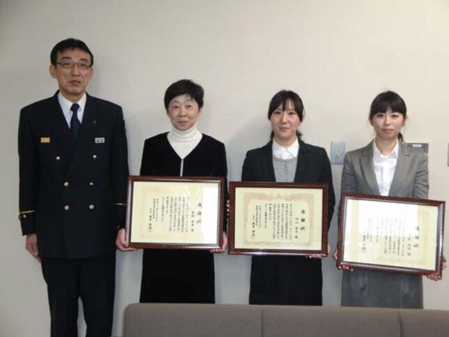 左より、藤原署長、岩橋先生、川口先生、荒牧先生